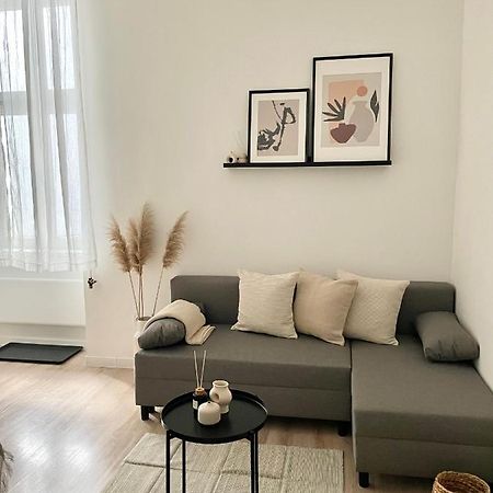 Cozy Apartment In Central Budapest Exterior foto